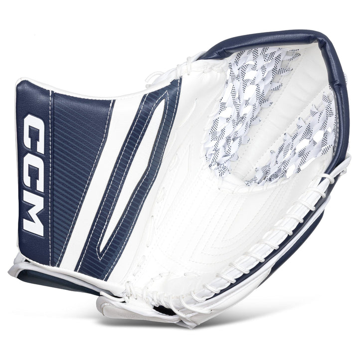 https://www.thehockeyshop.com/cdn/shop/files/ccm-catchers-ccm-extreme-flex-e7-9-senior-goalie-catcher-white-white-navy-navy-regular-1182417647_720x.jpg?v=1753915420